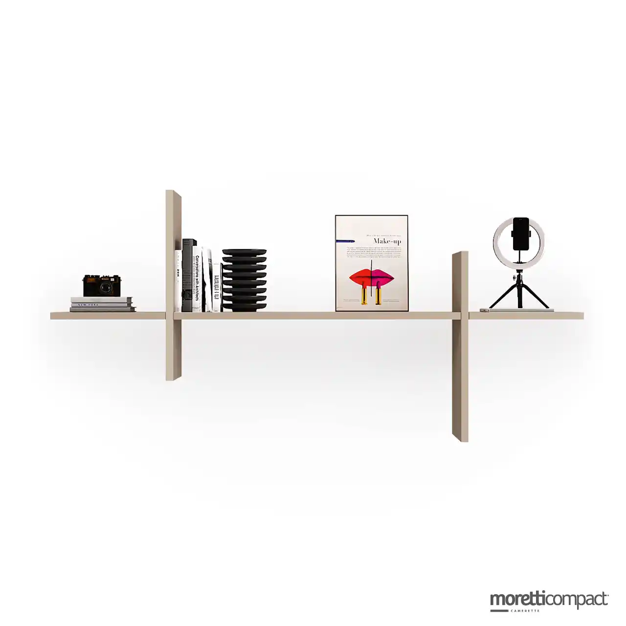Libreria Outline sospesa