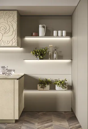 Boiserie con mensole in vetro